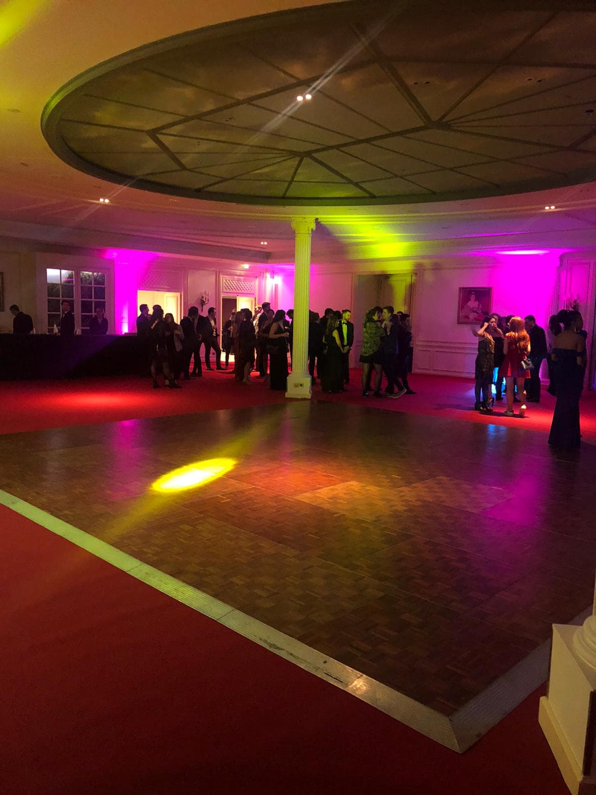 Grand Lounge Club