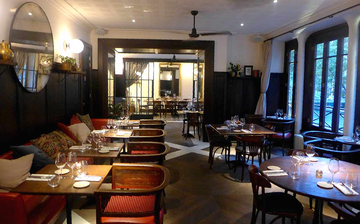 Two Stories – Nola Restaurant