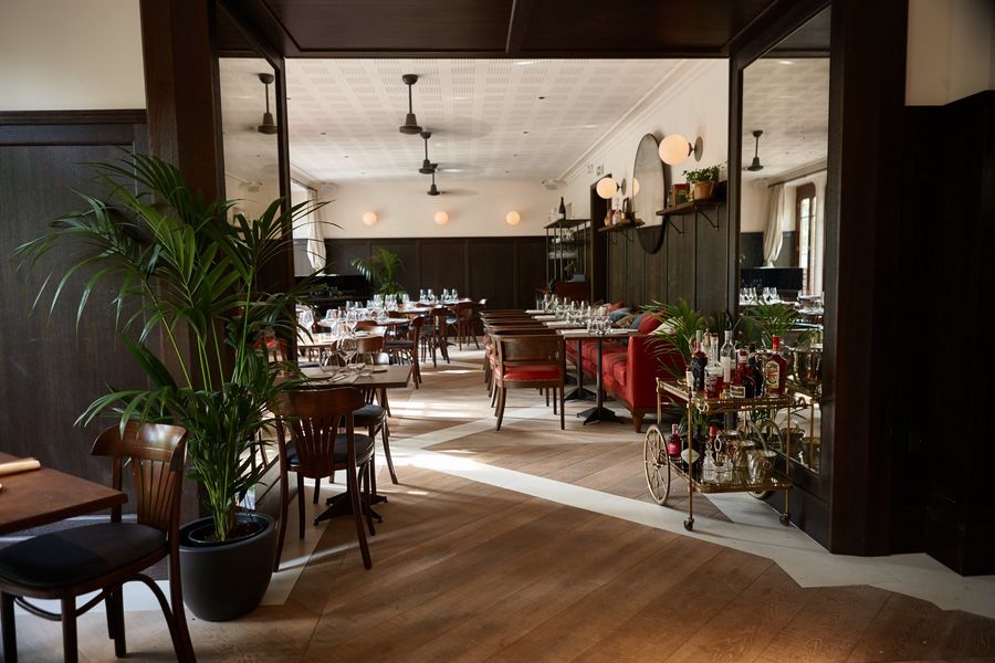 Two Stories – Nola Restaurant