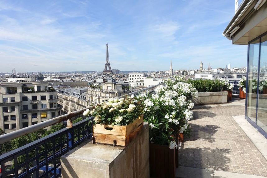 50 Av Des Champs élysées 75008 Paris La Terrasse Champs-ÉLysées - avenement Terrasse Paris